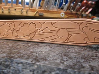 Tooled leather dog collar from acrossleather new castle DE