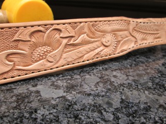   Tooled leather dog collar from acrossleather new castle DE